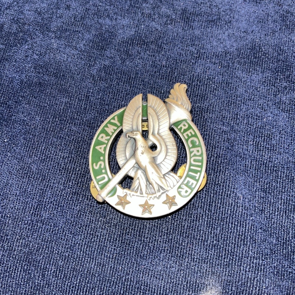 US Army Recruiter Identification Badge 3 Achievement Stars Clutch Back Insignia